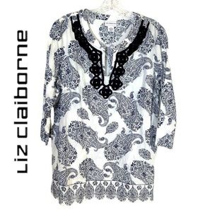 Liz Claiborne blue & white tunic. Size Medium. Excellent - like new - condition.